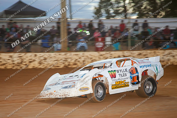 super sedan 22 t22 callum harper - 9 - Carrick - 26th Dec 2013-11