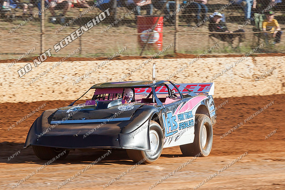 super sedan 16 t16 corey smith - 9 - Carrick - 26th Dec 2013