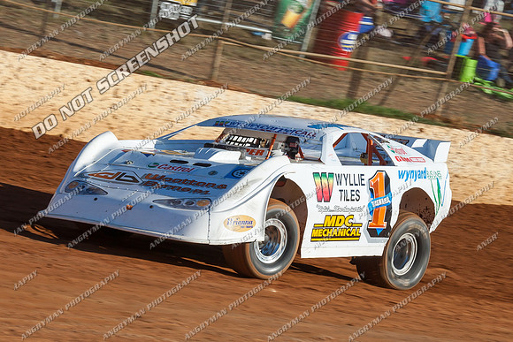 super sedan 22 t22 callum harper - 9 - Carrick - 26th Dec 2013-2