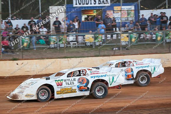 super sedan 2 t02 jarrod harper - 9 - Carrick - 26th Dec 2013-4