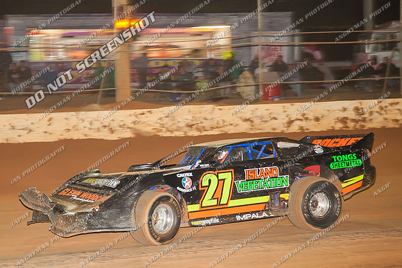 super sedan 27 t27 leon nichols - 9 - Carrick - 26th Dec 2013-7