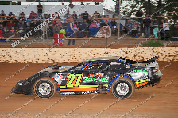 super sedan 27 t27 leon nichols - 9 - Carrick - 26th Dec 2013-4
