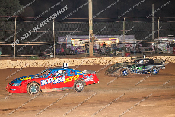 tassie six 81 - 9 - Carrick - 26th Dec 2013-8