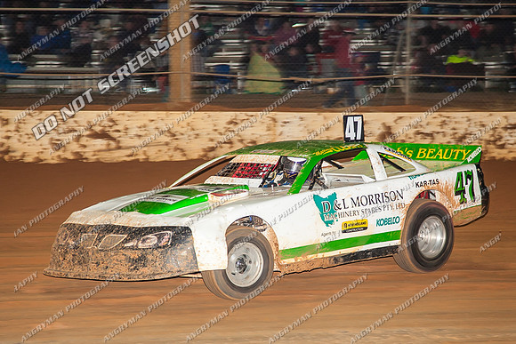 tassie six 47 - 9 - Carrick - 26th Dec 2013-8
