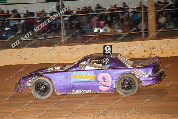 Tassie Six 9 - 9 - Carrick - 26th Dec 2013-12