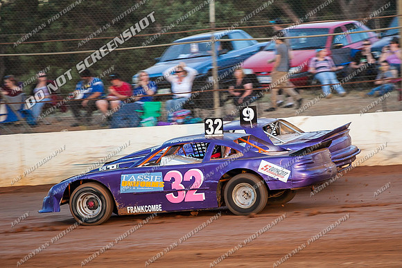 Tassie Six 32 - 9 - Carrick - 26th Dec 2013-7