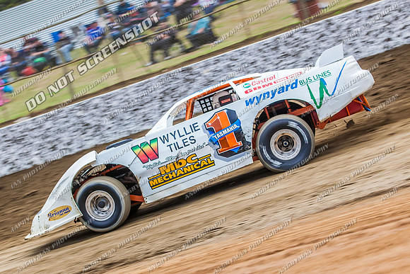 super sedan 22 t22 callum harper - 14 - Latrobe - 17th Jan 2014-7