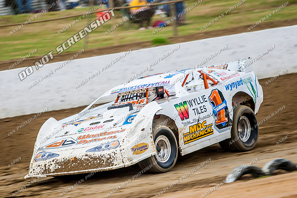super sedan 22 t22 callum harper - 14 - Latrobe - 17th Jan 2014-4