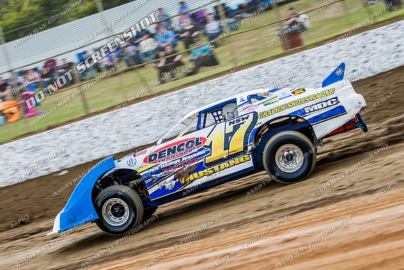 super sedan 17 n17 lachlan onley - 14 - Latrobe - 17th Jan 2014-7