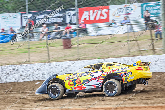 super sedan 1 aus1 matty pascoe - 14 - Latrobe - 17th Jan 2014-10