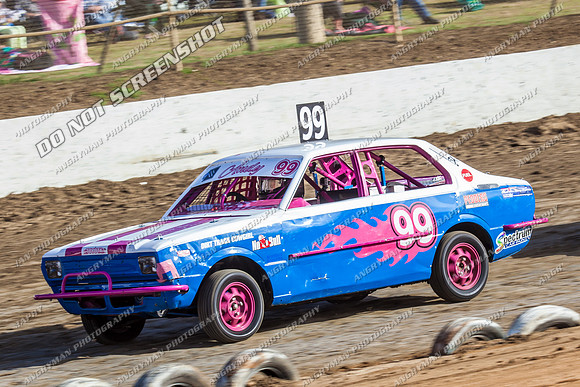 junior 99 t99 andrea white - 15 - Latrobe - 18th Jan 2014-5