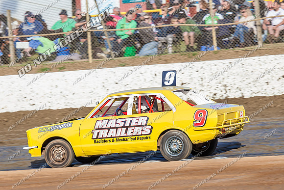 Junior 9 T9 - 15 - Latrobe - 18th Jan 2014
