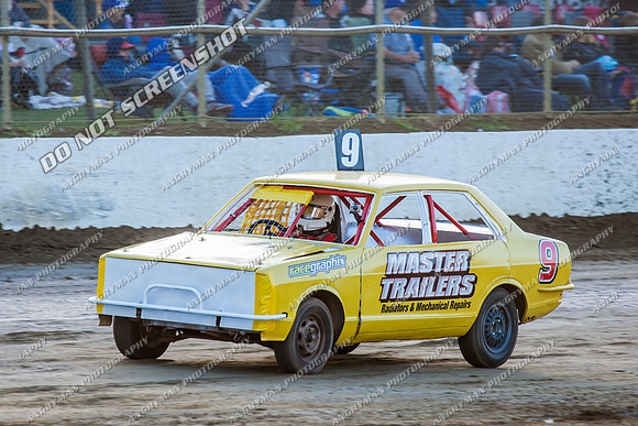 Junior 9 T9 - 15 - Latrobe - 18th Jan 2014-3