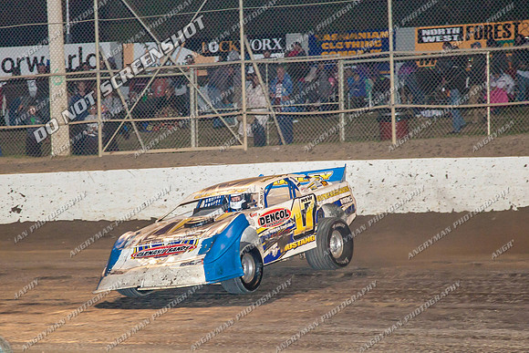 super sedan 17 n17 lachlan onley - 15 - Latrobe - 18th Jan 2014-14