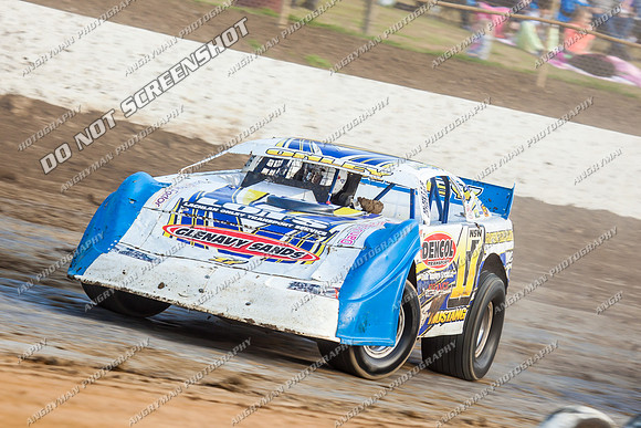 super sedan 17 n17 lachlan onley - 15 - Latrobe - 18th Jan 2014-5