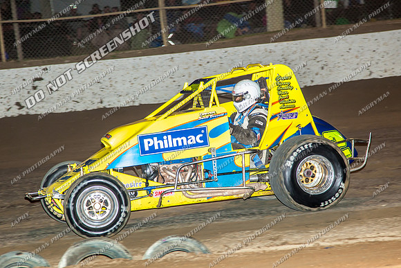 wingless 2 t2 bissett - 15 - Latrobe - 18th Jan 2014-7
