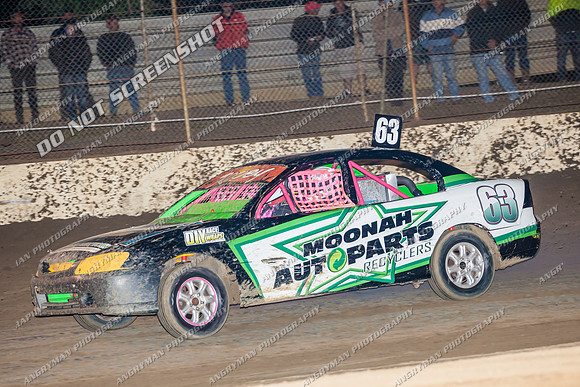 Street Stock 63 T63 - 16 - Hobart - 25th Jan 2014-7