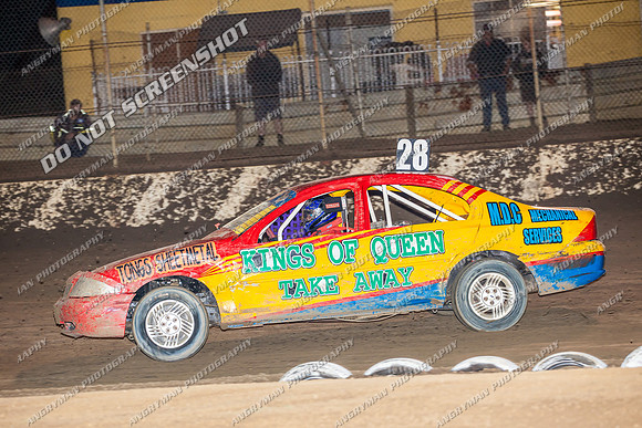 Street Stock 28 T28 - 16 - Hobart - 25th Jan 2014-10