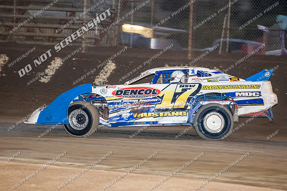 super sedan 17 n17 lachlan onley - 16 - Hobart - 25th Jan 2014-13