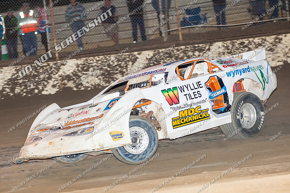 super sedan 22 t22 callum harper - 16 - Hobart - 25th Jan 2014-14