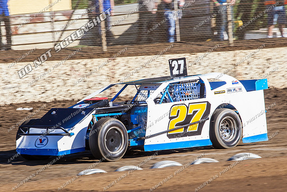 AMCA 27 T27 - 17 - Hobart - 26th Jan 2014-3