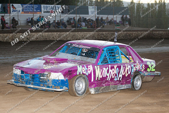 Bomber 32 - 17 - Hobart - 26th Jan 2014-5