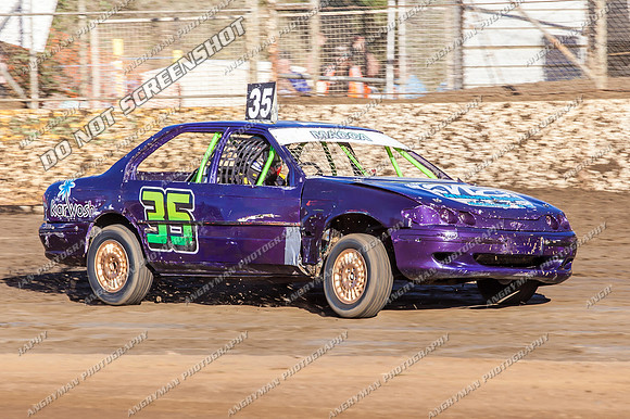 Street Stock 35 T35 - 17 - Hobart - 26th Jan 2014