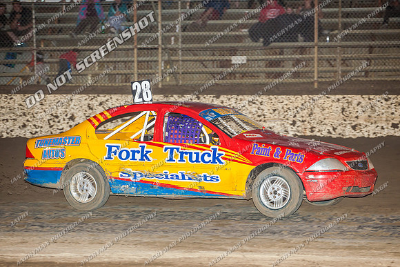 Street Stock 28 T28 - 17 - Hobart - 26th Jan 2014-3