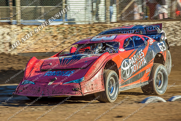 super sedan 63 n63 Tony Barklimore - 17 - Hobart - 26th Jan 2014-5