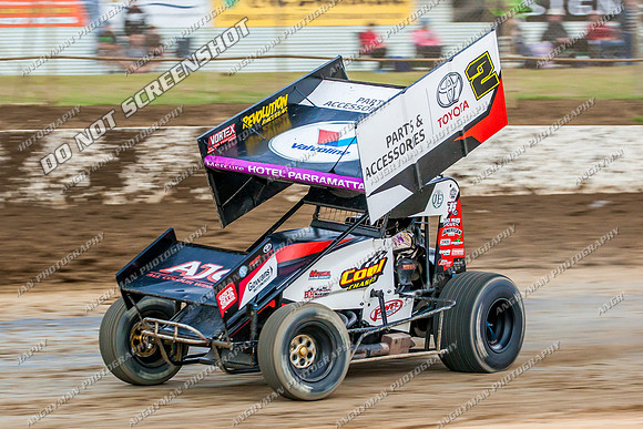 sprintcar 2 w2 brook tatnell - 18 - Latrobe - 29th Jan 2014-17