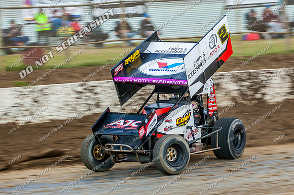 sprintcar 2 w2 brook tatnell - 18 - Latrobe - 29th Jan 2014-14