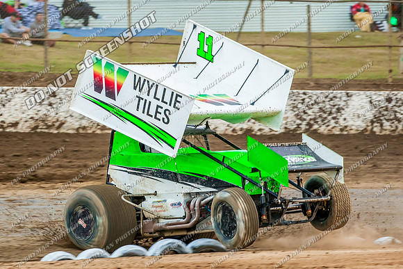 sprintcar 11 t11 Jason Redpath - 18 - Latrobe - 29th Jan 2014-6