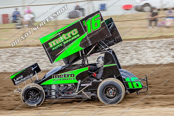sprintcar 16 t16 adam alexander - 18 - Latrobe - 29th Jan 2014-4