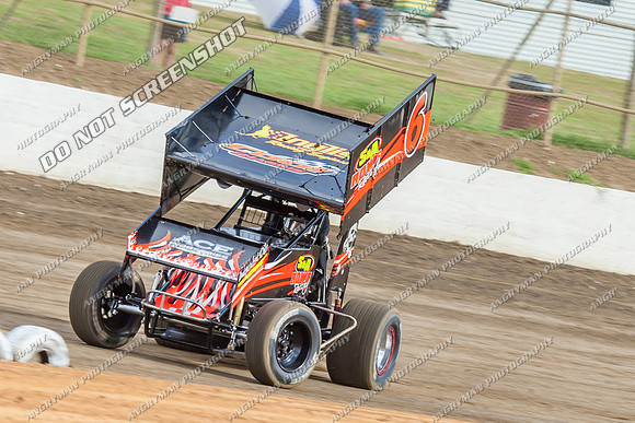 sprintcar 6 t6 adrian redpath - 18 - Latrobe - 29th Jan 2014