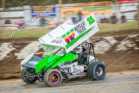 sprintcar 11 t11 Jason Redpath - 18 - Latrobe - 29th Jan 2014-10