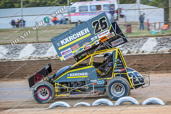 sprintcar 26 v26 nick lacey - 18 - Latrobe - 29th Jan 2014-9