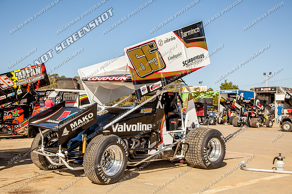 sprintcar 65 w65 ian louden - 18 - Latrobe - 29th Jan 2014