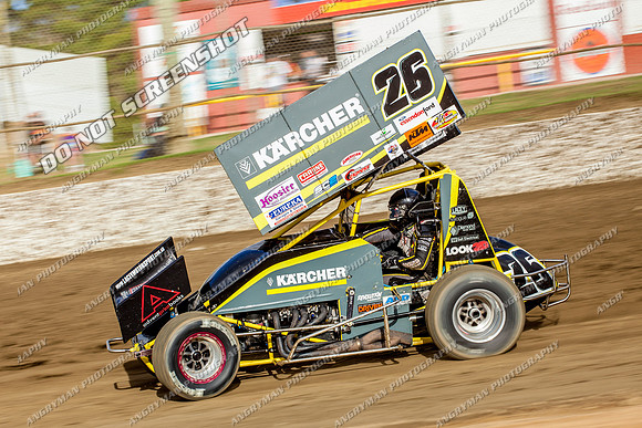 sprintcar 26 v26 nick lacey - 18 - Latrobe - 29th Jan 2014-7