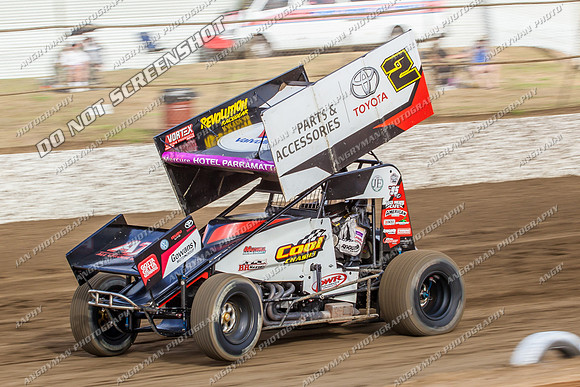 sprintcar 2 w2 brook tatnell - 18 - Latrobe - 29th Jan 2014-3