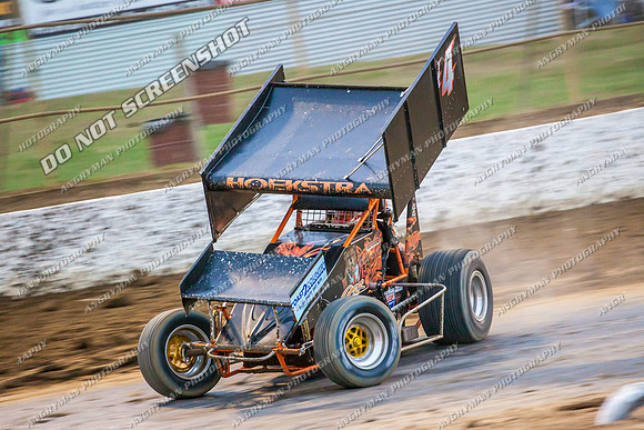 sprintcar 4 t4 gerry hoekstra - 18 - Latrobe - 29th Jan 2014-11