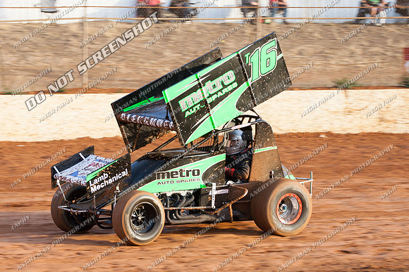 sprintcar 16 t16 adam alexander - 21 - Carrick - 7th Feb 2014-3