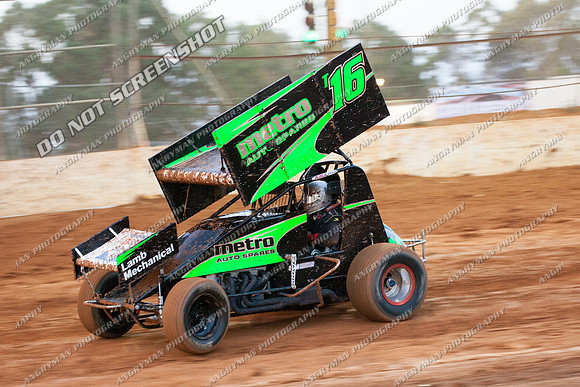 sprintcar 16 t16 adam alexander - 21 - Carrick - 7th Feb 2014-6
