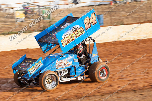 sprintcar 24 t24 shaun robins - 21 - Carrick - 7th Feb 2014-5