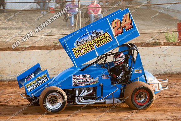 sprintcar 24 t24 shaun robins - 21 - Carrick - 7th Feb 2014