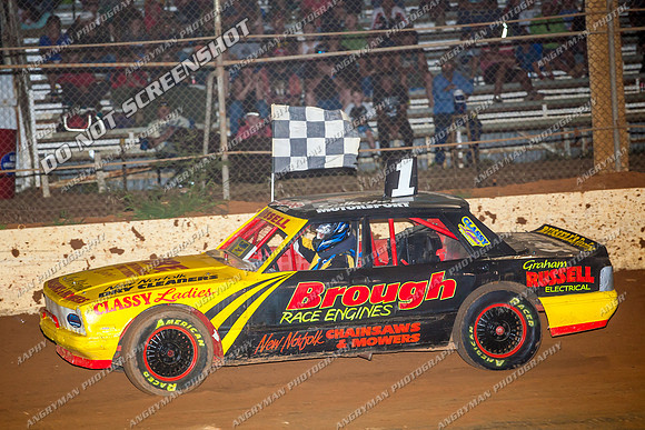 modified 26 t26 Andy Russell - 22 - Carrick - 8th Feb 2014-9