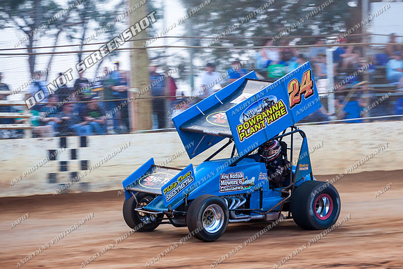 sprintcar 24 t24 shaun robins - 22 - Carrick - 8th Feb 2014-7