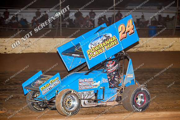 sprintcar 24 t24 shaun robins - 22 - Carrick - 8th Feb 2014-12