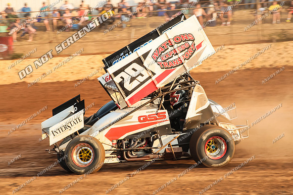 sprintcar 29 q29 ian madsen - 22 - Carrick - 8th Feb 2014-7
