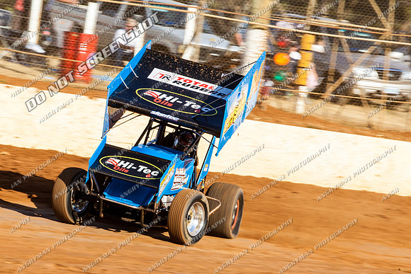 sprintcar 24 t24 shaun robins - 22 - Carrick - 8th Feb 2014