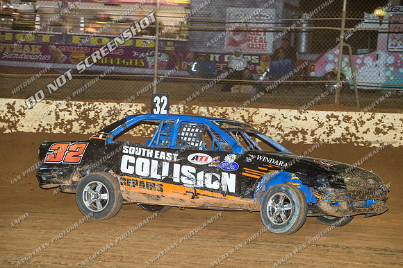 street stock 32 - 25 - Carrick - 21st Feb 2014-4